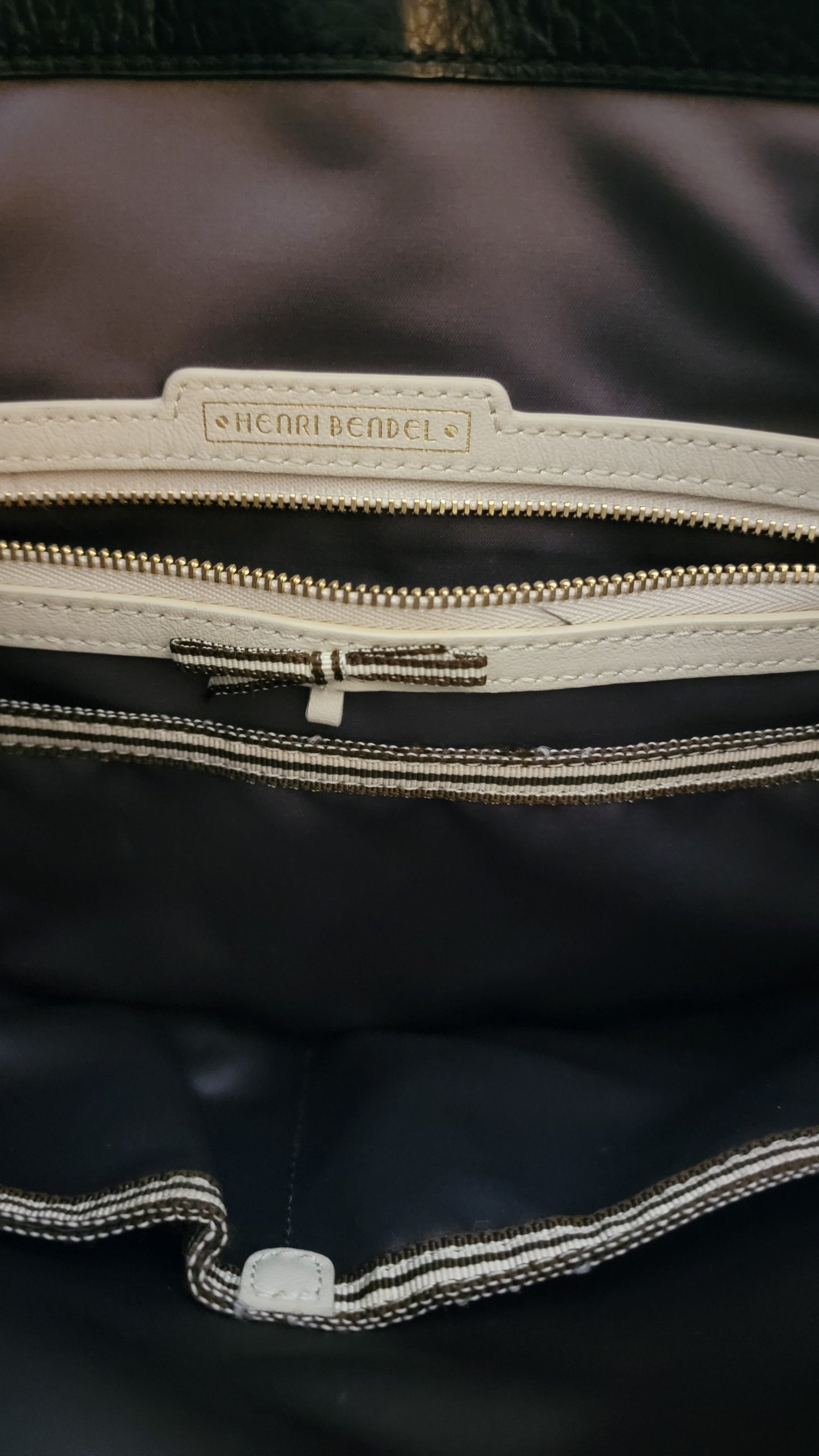 10.06.22 HENRI BENDAL BAG